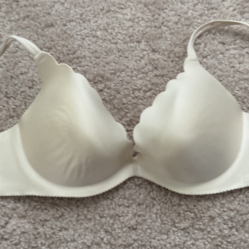 Victoria’s Secret Very Sexy Bra